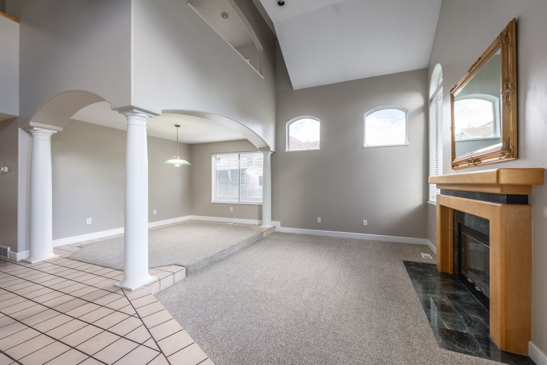 Casa a Taylorsville, Utah, Stati Uniti 3 - 18749479