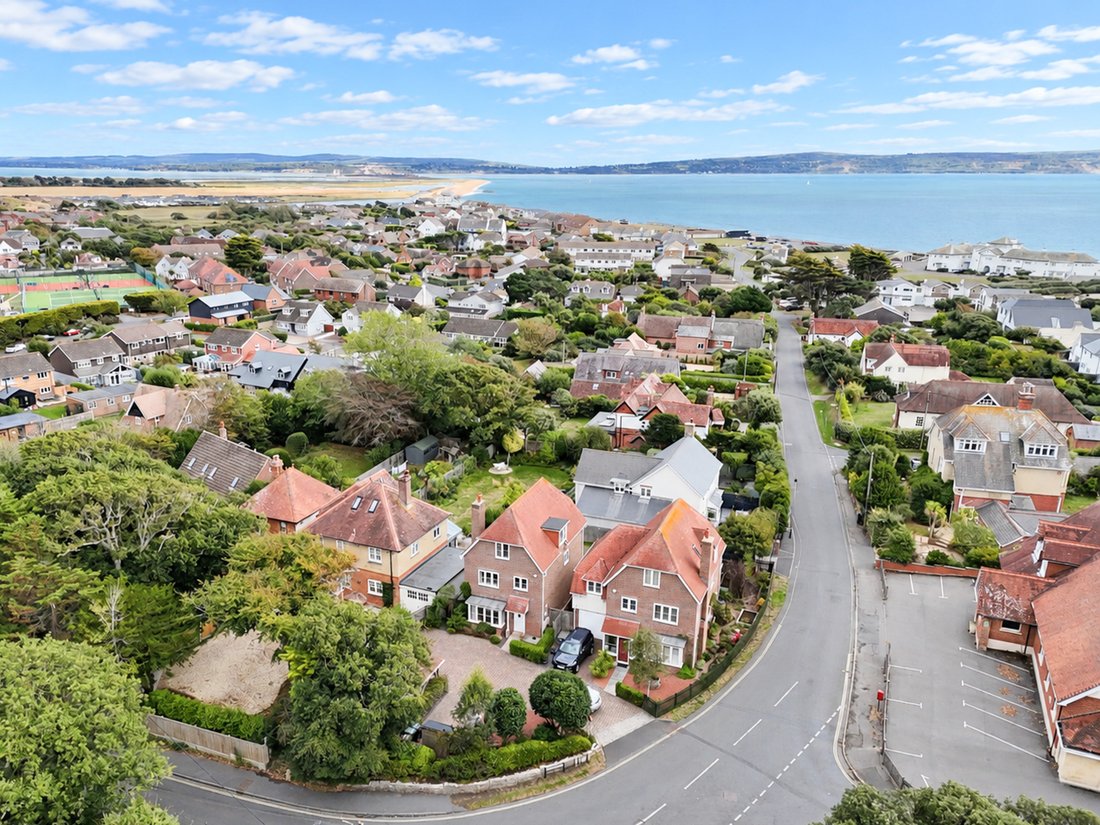 Casa en Milford-on-Sea, Inglaterra 3 - 18326909