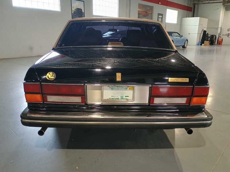 Sedan in Boca Raton, FL, United States 4 - 18849326
