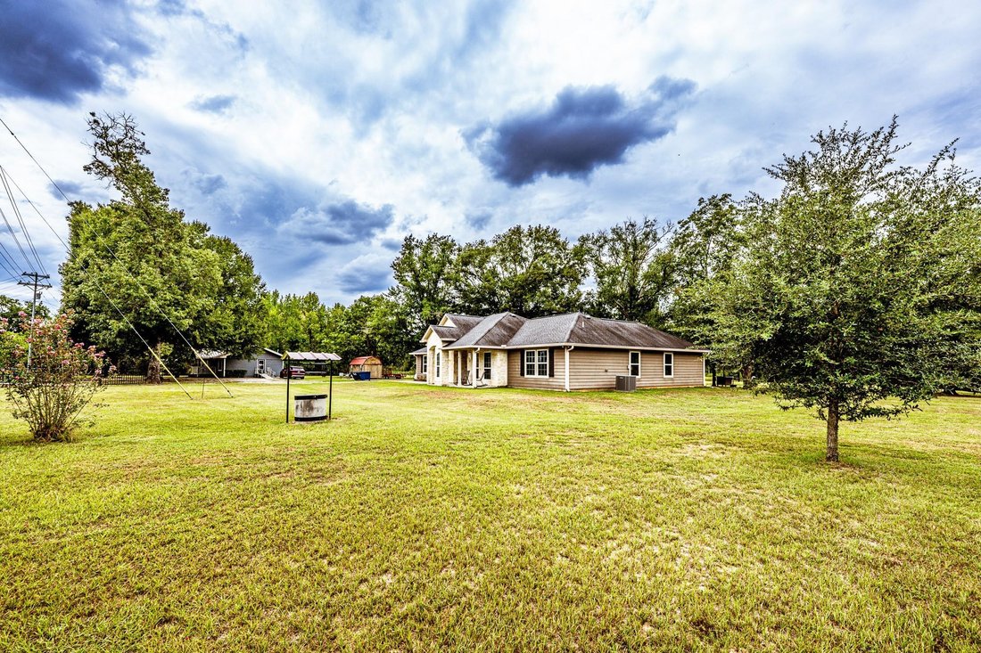 House in Trinity, Texas, United States 5 - 18842895