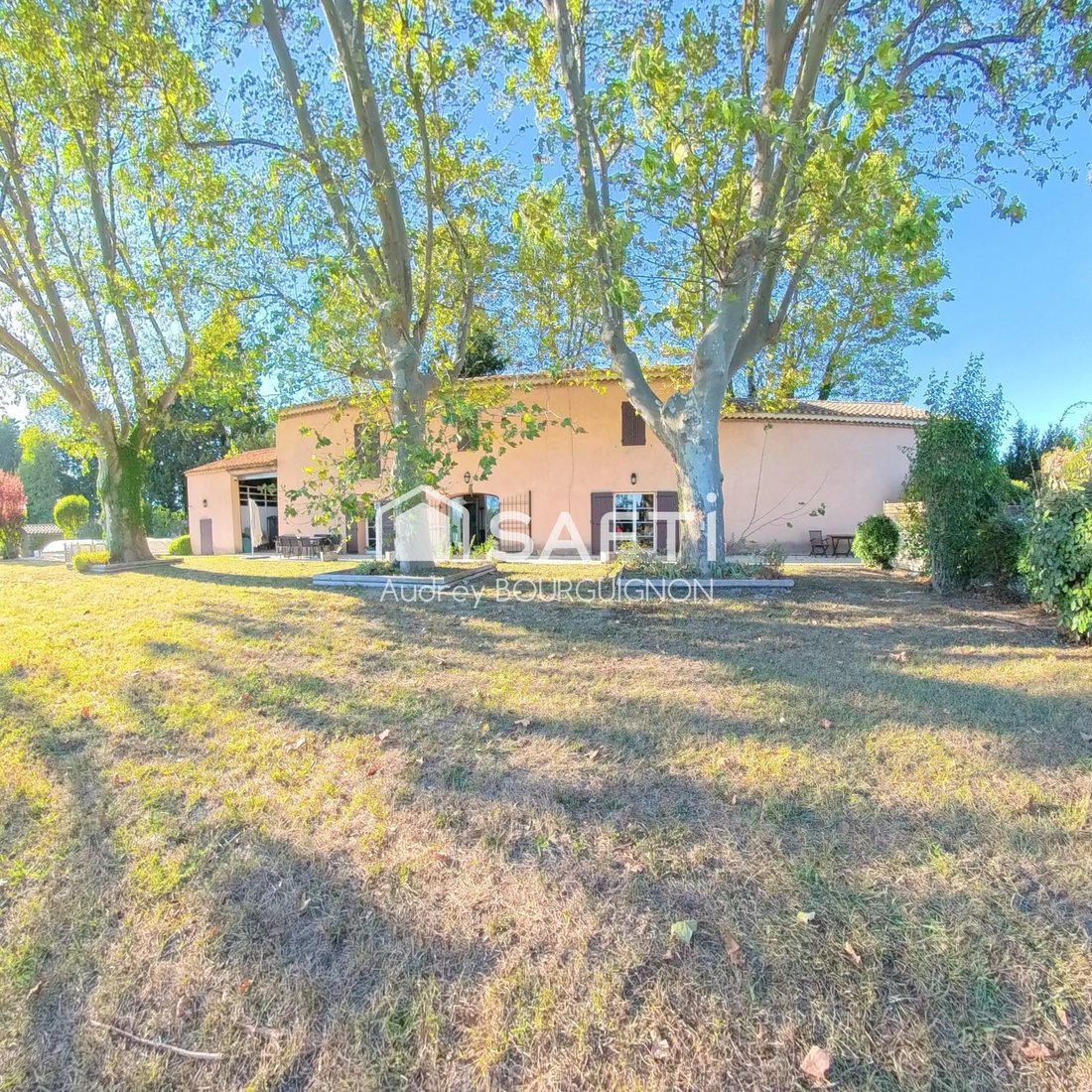House in Centre Ville, Le Thor, France 1 - 18851003