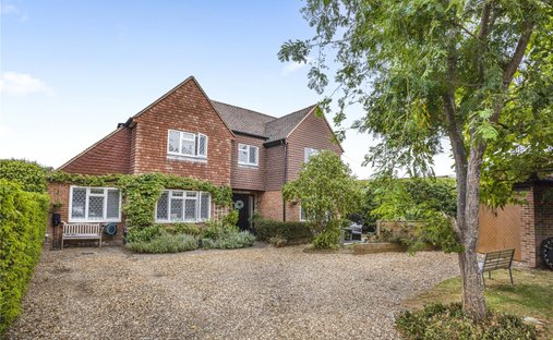 Haus in West End, Surrey Heath, England 1