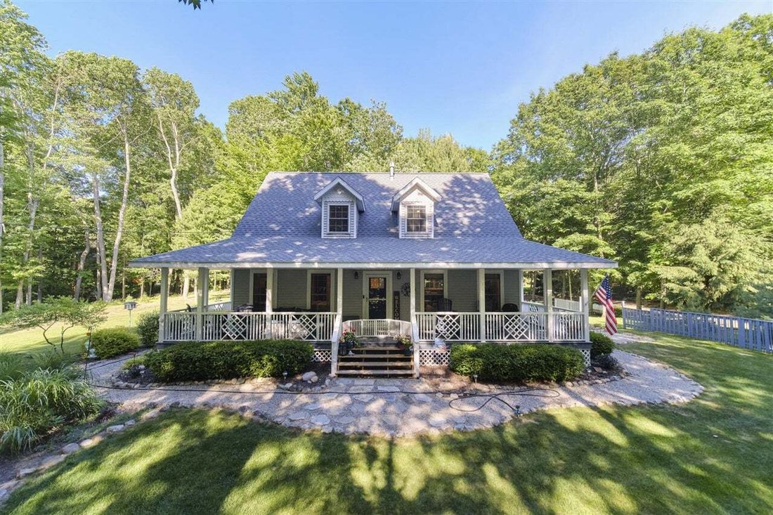House in Manistee, Michigan, United States 1 - 18849786