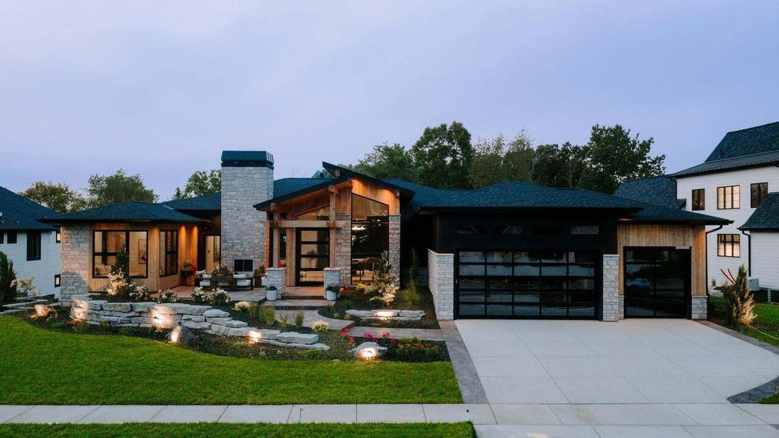 House in Menomonee Falls, Wisconsin, United States 2 - 18845151