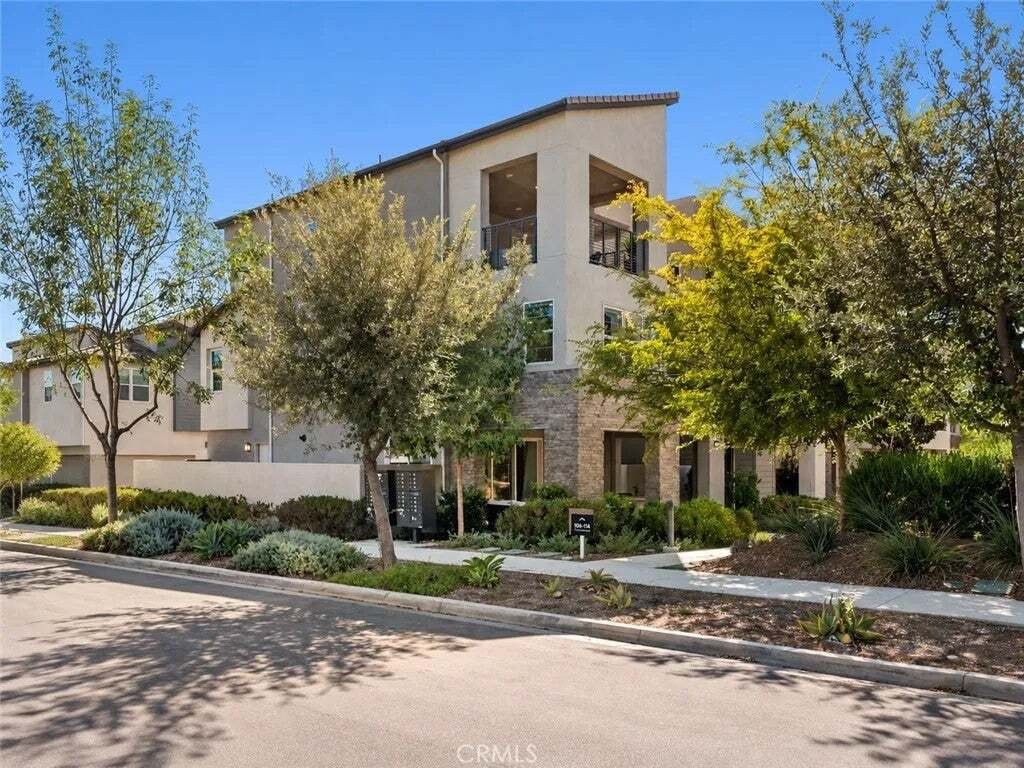 Condo in Irvine, California, United States 1 - 18685263