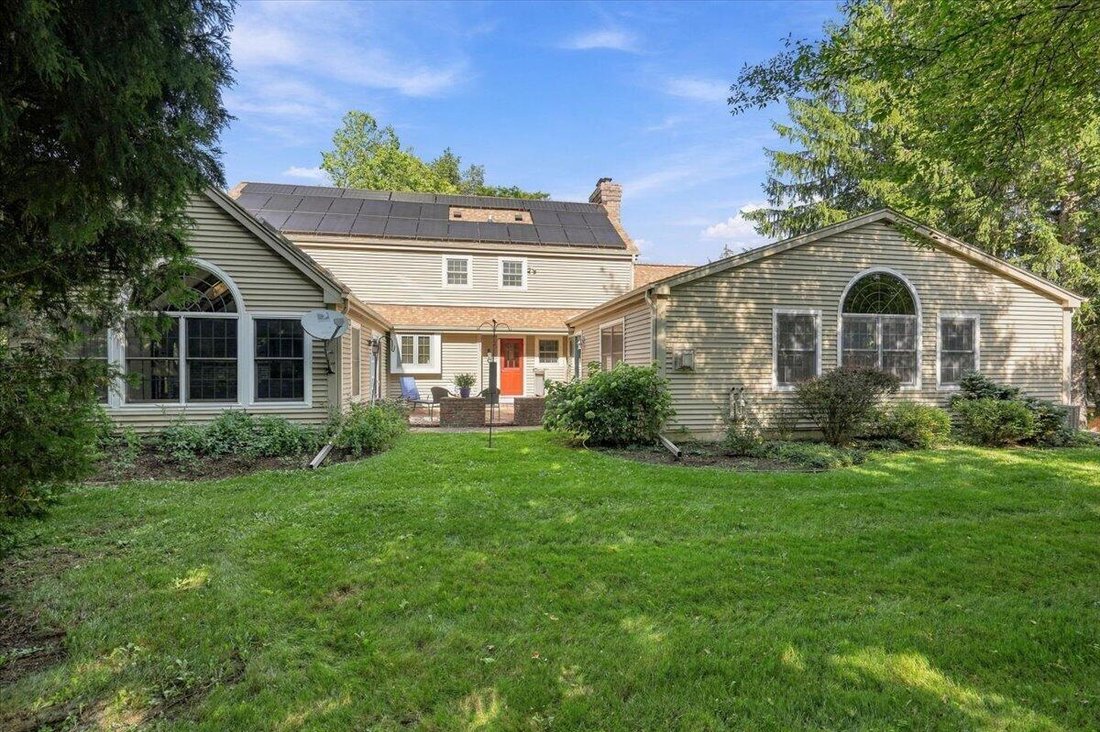 House in Brookfield, Wisconsin, United States 3 - 18394279