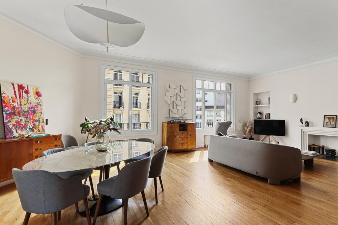 Apartment in Muette Nord, Paris 16e Arrondissement, Paris 2 - 18846405