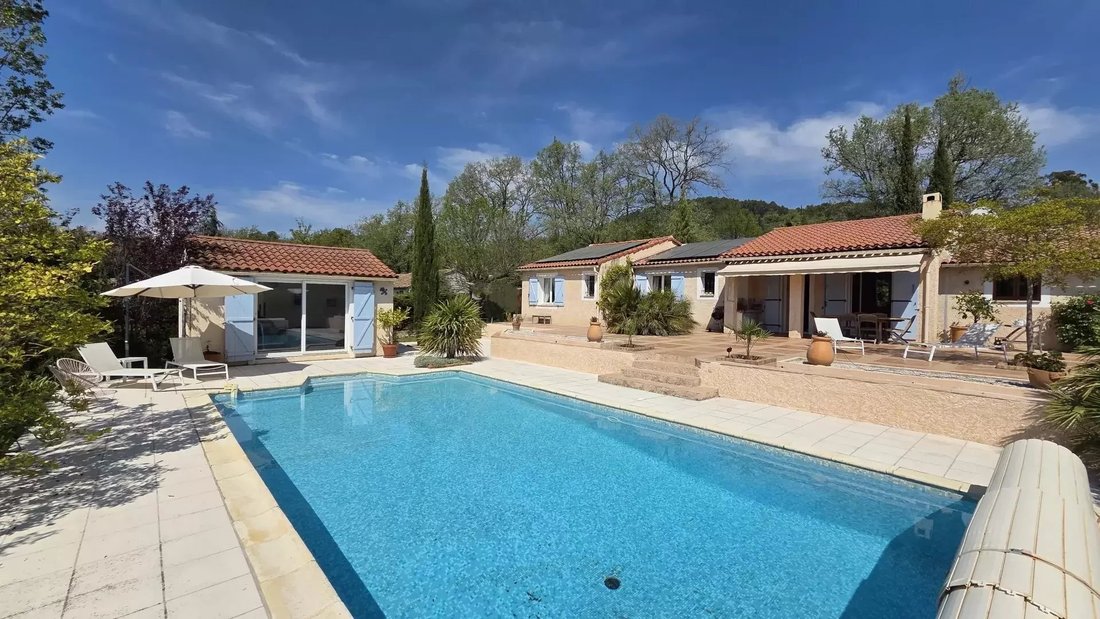 Villa a Tourrettes, Provenza-Alpi-Costa Azzurra, Francia 2 - 18855850
