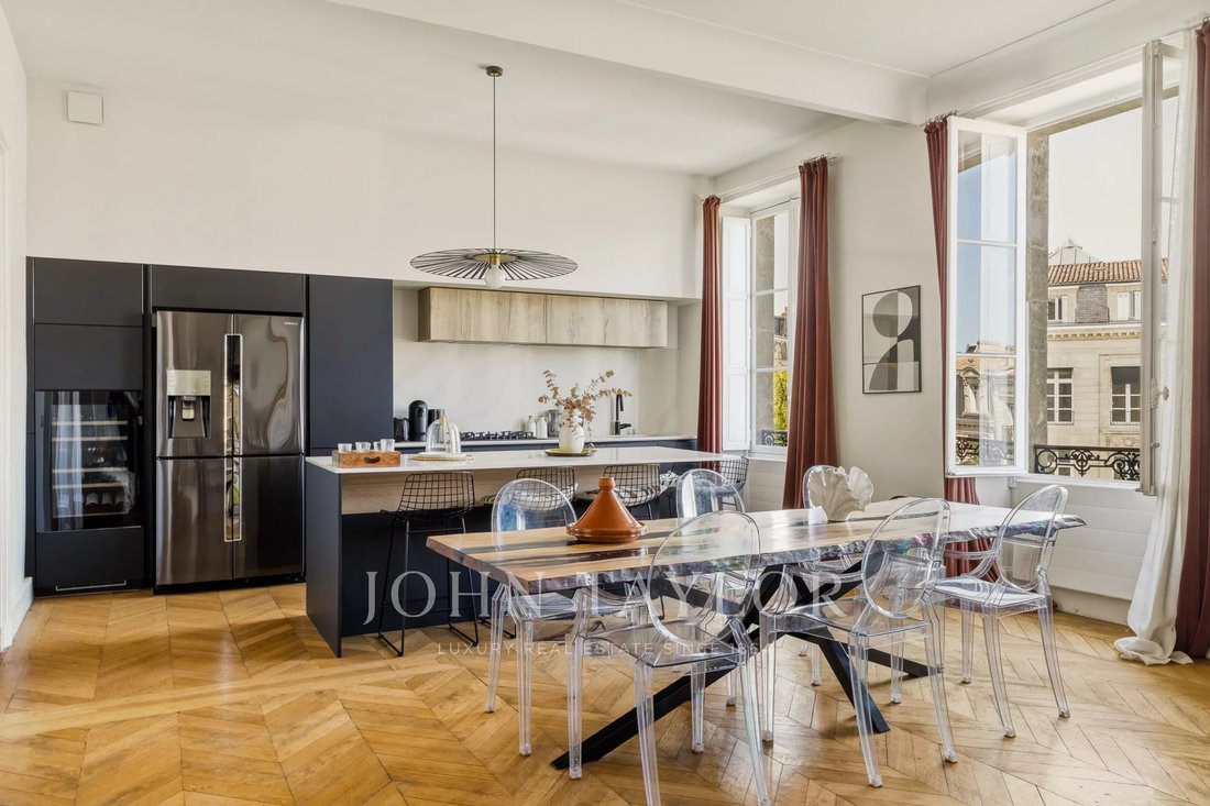 Apartment in Hôtel de Ville-Quinconce-Saint Seurin-Fondaudège, Bordeaux, France 1 - 18851894