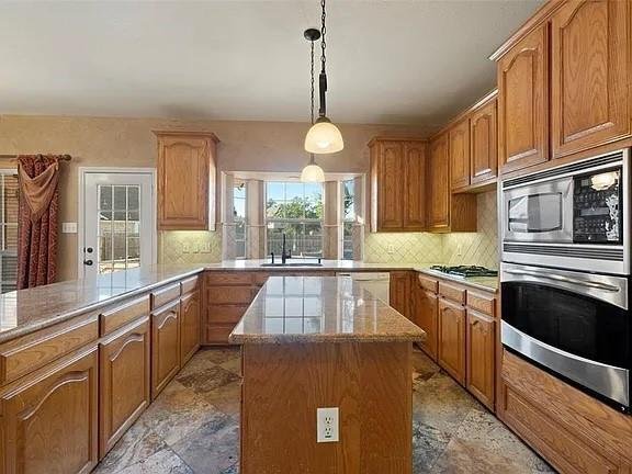 House in Fort Worth, Texas, United States 5 - 18855608