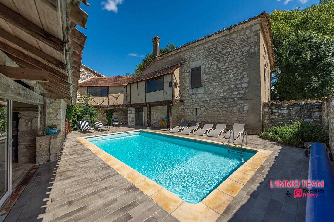 Villa in Montcuq, Montcuq-en-Quercy-Blanc, France 1 - 18302931