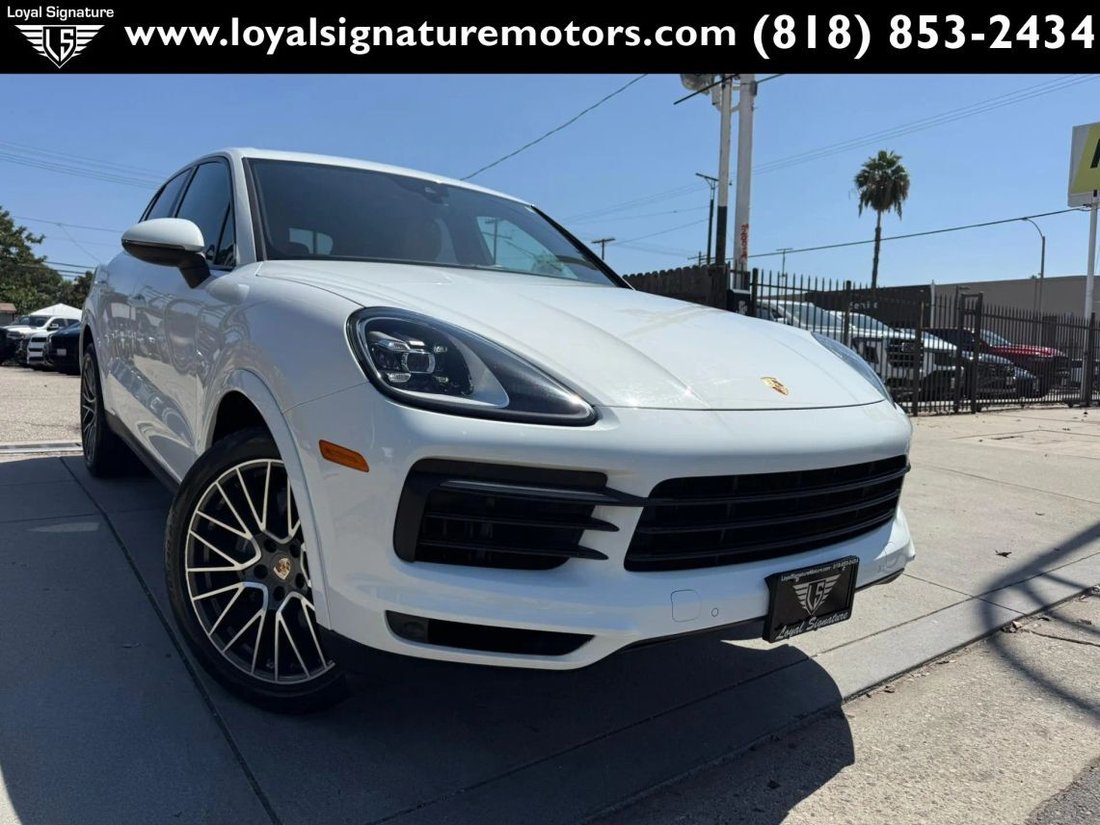 Suv in Van Nuys, CA, United States 1 - 18856050