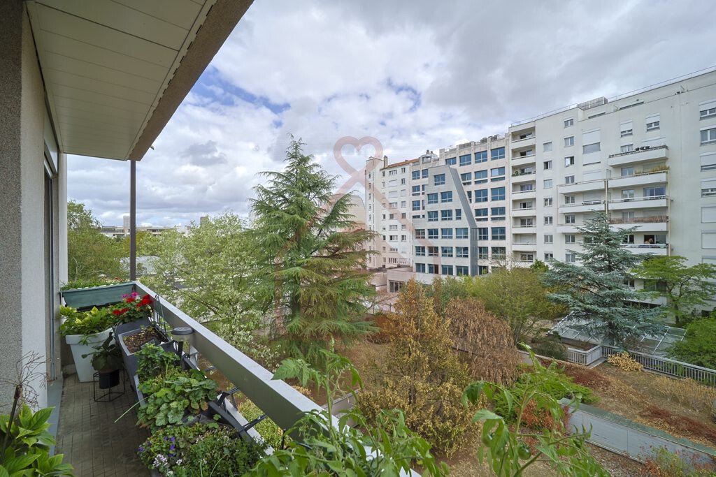Apartment in Barnufles, Le Kremlin-Bicetre, France 1 - 18854237