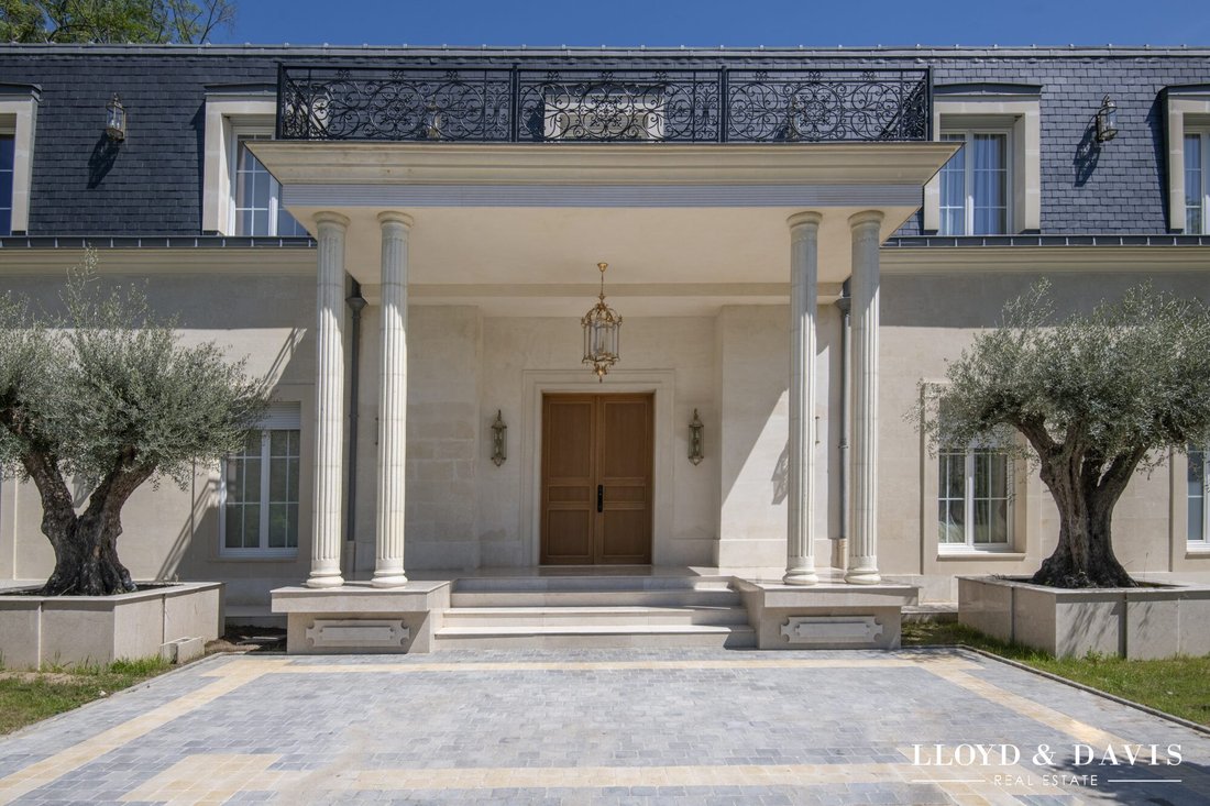 House in Ouest, Lamorlaye, France 2 - 18032699