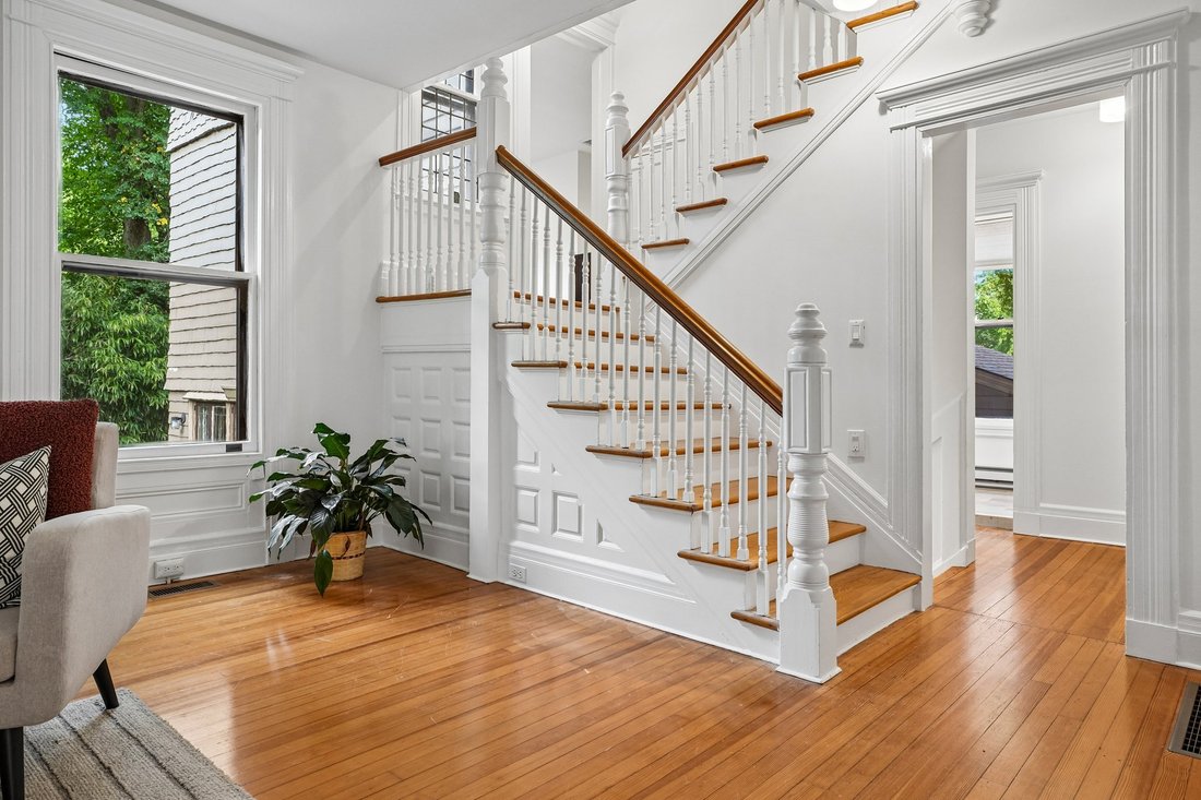 House in Arlington, Massachusetts, United States 4 - 18843516
