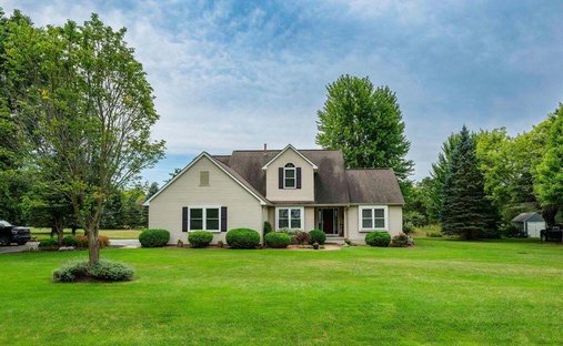 House in Oxford, Michigan, United States 1