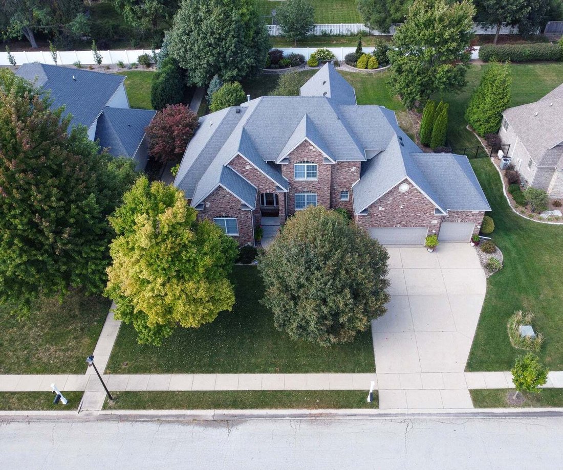 House in Bloomington, Illinois, United States 4 - 18846293