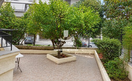 Haus in South Athens, Attika, Griechenland 1