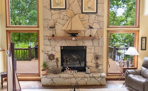 House in Lake Ozark, Missouri, United States 1