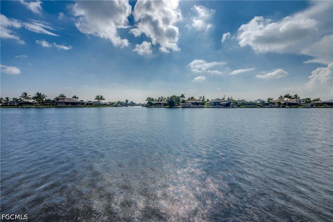 Casa a Cape Coral, Florida, Stati Uniti 2 - 18845256