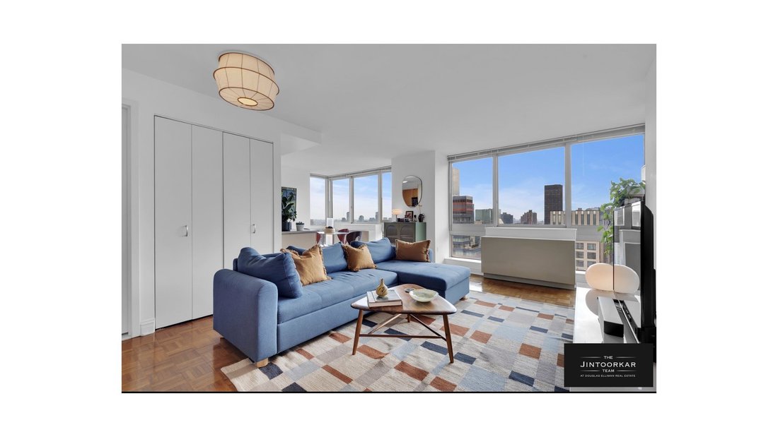 Condo in New York, New York, United States 4 - 18847652