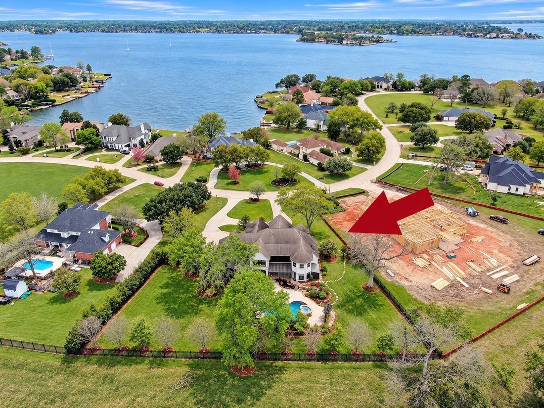 House in Montgomery, Texas, United States 2 - 17359777