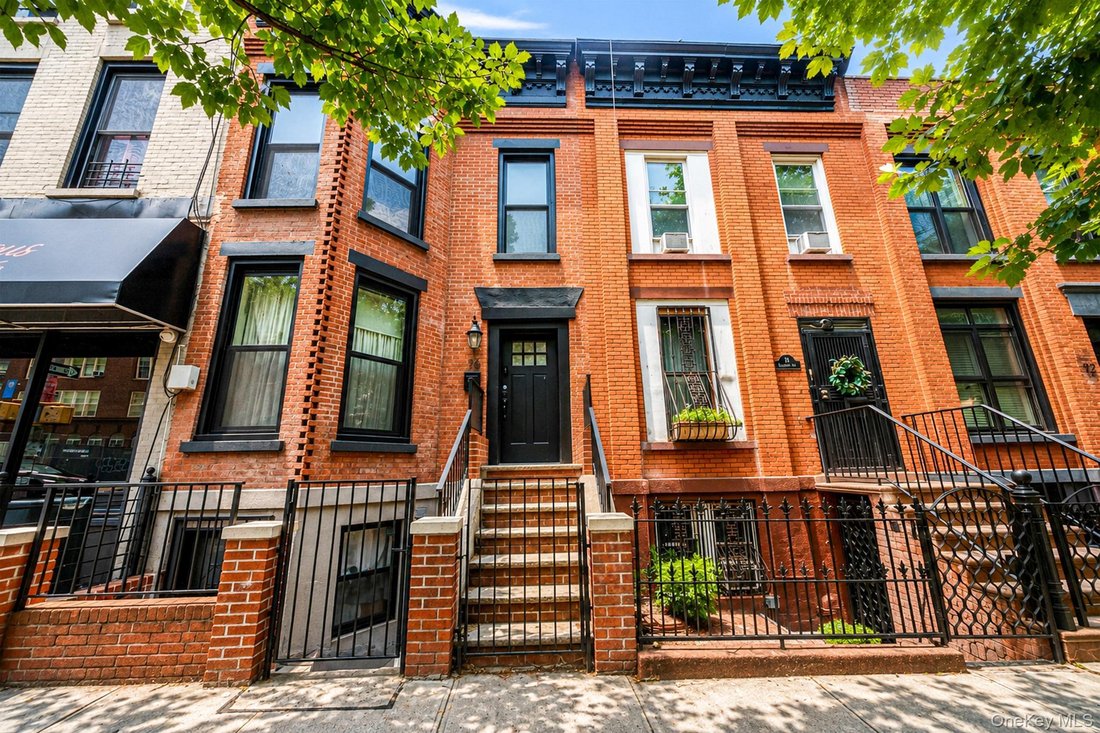 House in New York, New York, United States 1 - 18853038