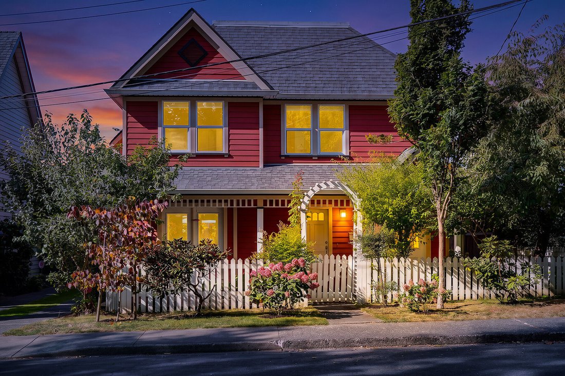 Casa en Victoria, Columbia Británica, Canadá 1 - 18844858