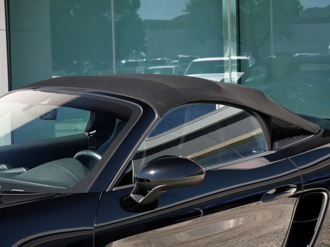 Cabriolet in Thousand Oaks, CA, United States 5 - 18850167