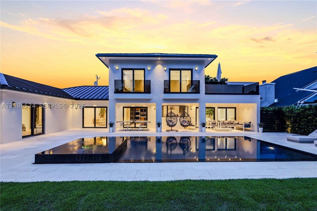 Haus in Hallandale Beach, Florida, Vereinigte Staaten 4 - 18845952