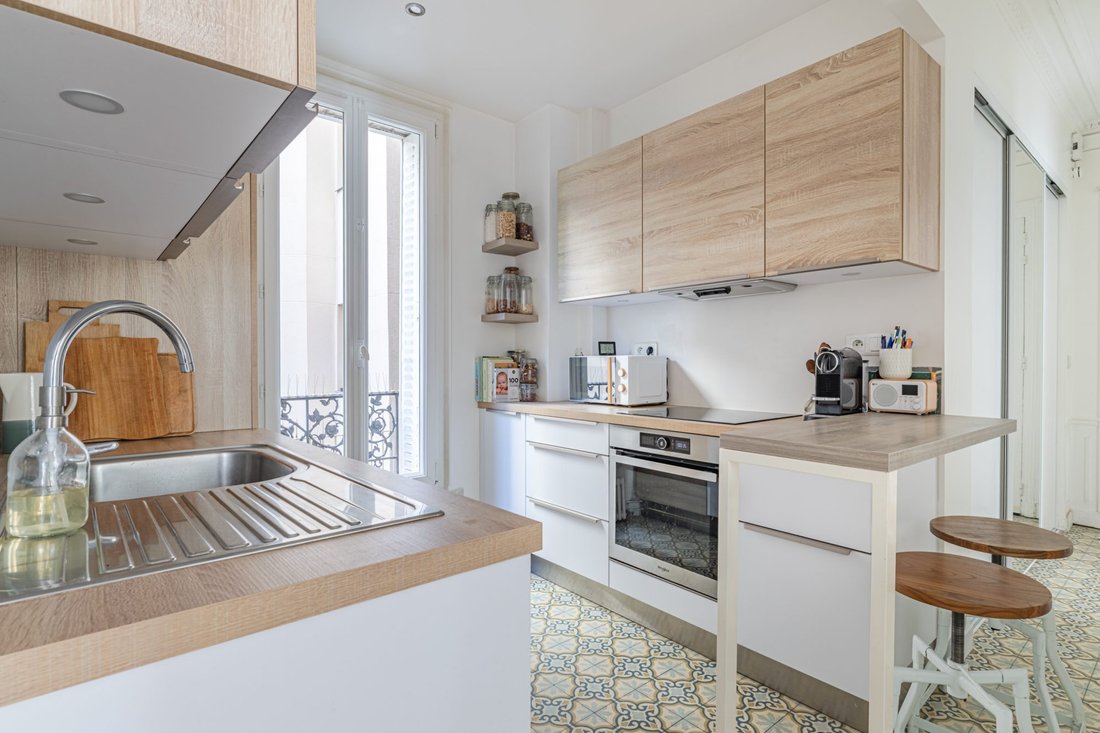 Apartment in Manin-Jaurès, Paris 19e Arrondissement, Paris 3 - 18849069