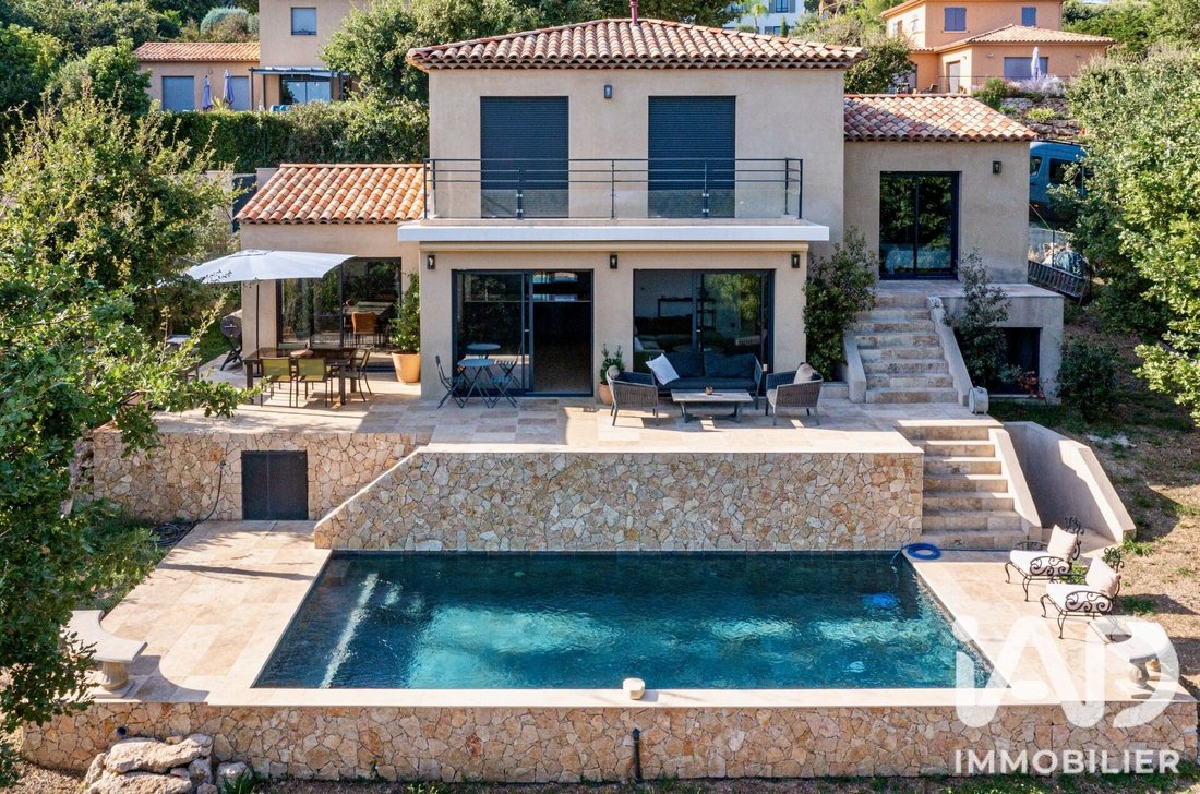 House in Tourrettes-sur-Loup, Provence-Alpes-Côte d'Azur, France 1 - 18852066