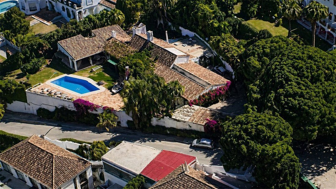 Villa in Puerto Banus, Marbella, Spain 2 - 18855776