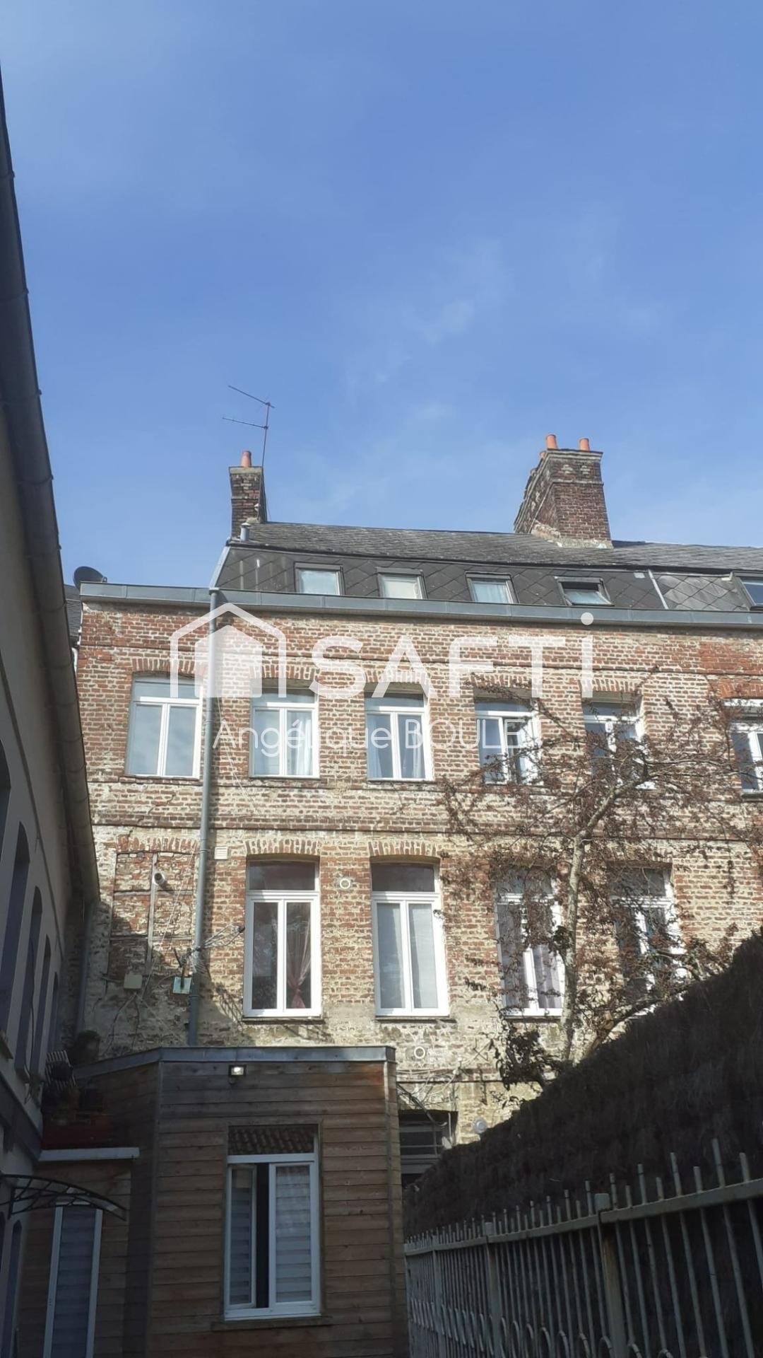 Autres à Faubourgs, Saint-Omer, France 2 - 18851027