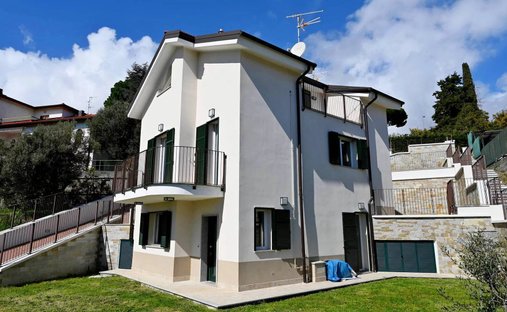 Villa in Albissola Marina, Ligurien, Italien 1