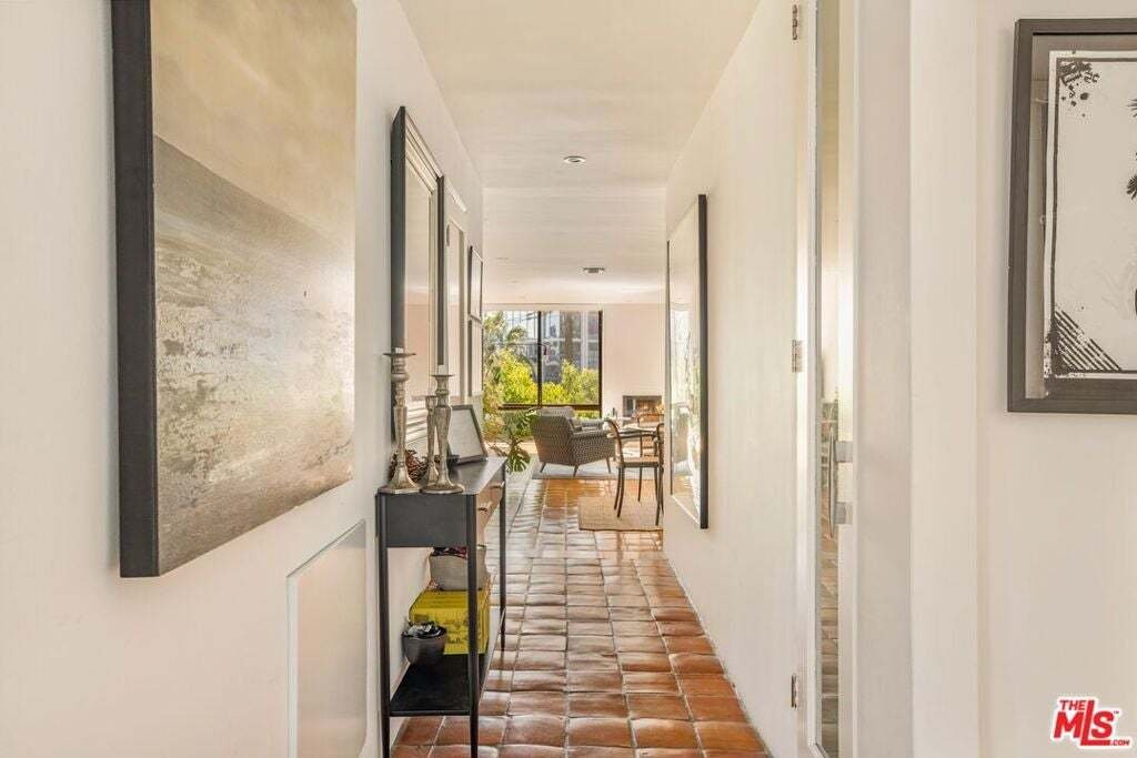 Condominio a Los Angeles, California, Stati Uniti 2 - 18852832