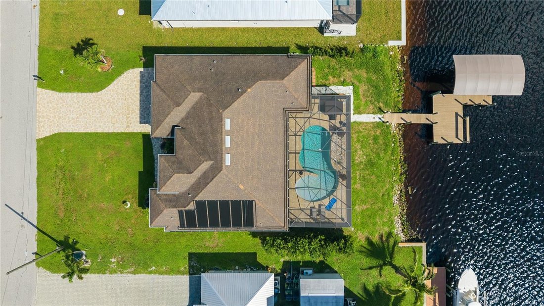 Casa a Port Charlotte, Florida, Stati Uniti 2 - 18846212
