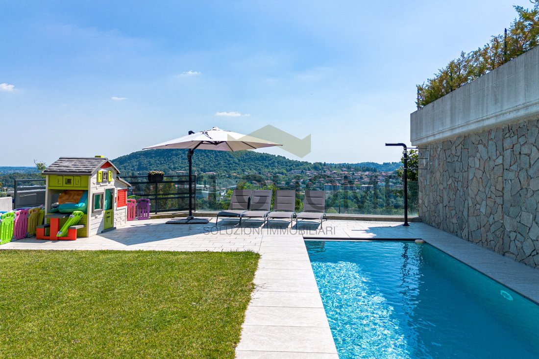Villa in Tavernerio, Lombardy, Italy 3 - 18048996