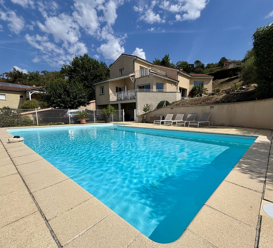 Casa a Grande Corona, Saint-Just-Saint-Rambert, Francia 1 - 18385001