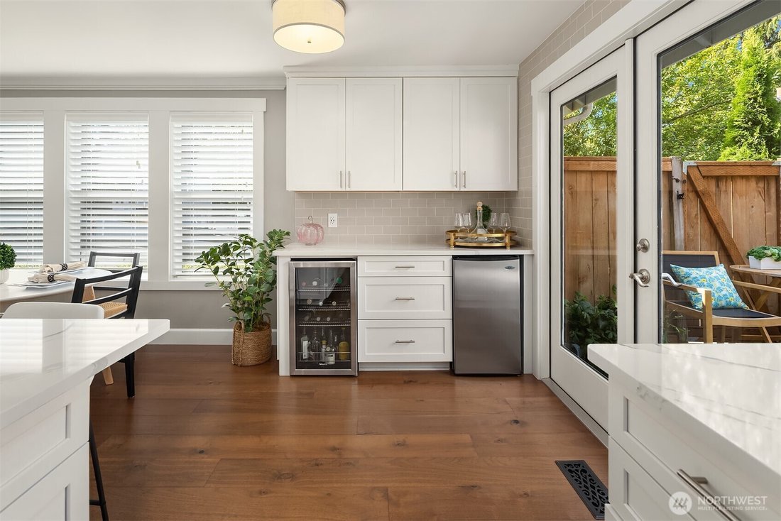 House in Bellevue, Washington, United States 5 - 18857516