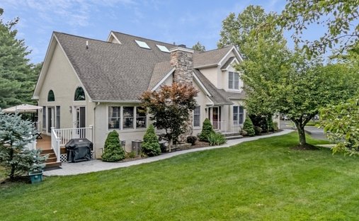 Townhouse in Basking Ridge, New Jersey, United States 1