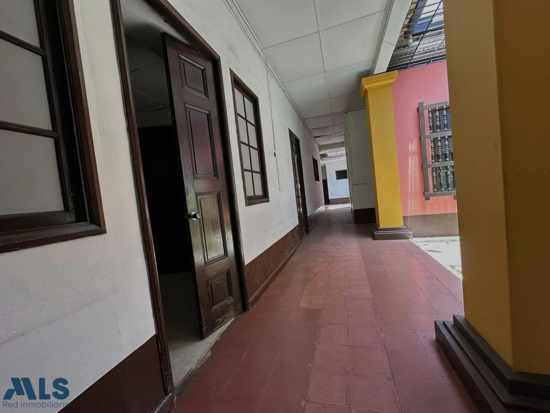 House in Medellín, Antioquia, Colombia 3 - 18854708