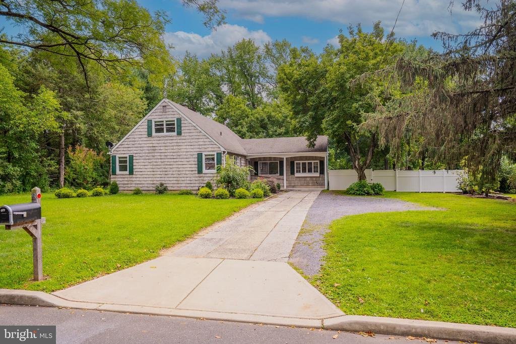 House in Cranbury Township, New Jersey, United States 1 - 18844878