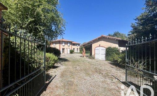 Maison à Grazac, Occitanie, France 1
