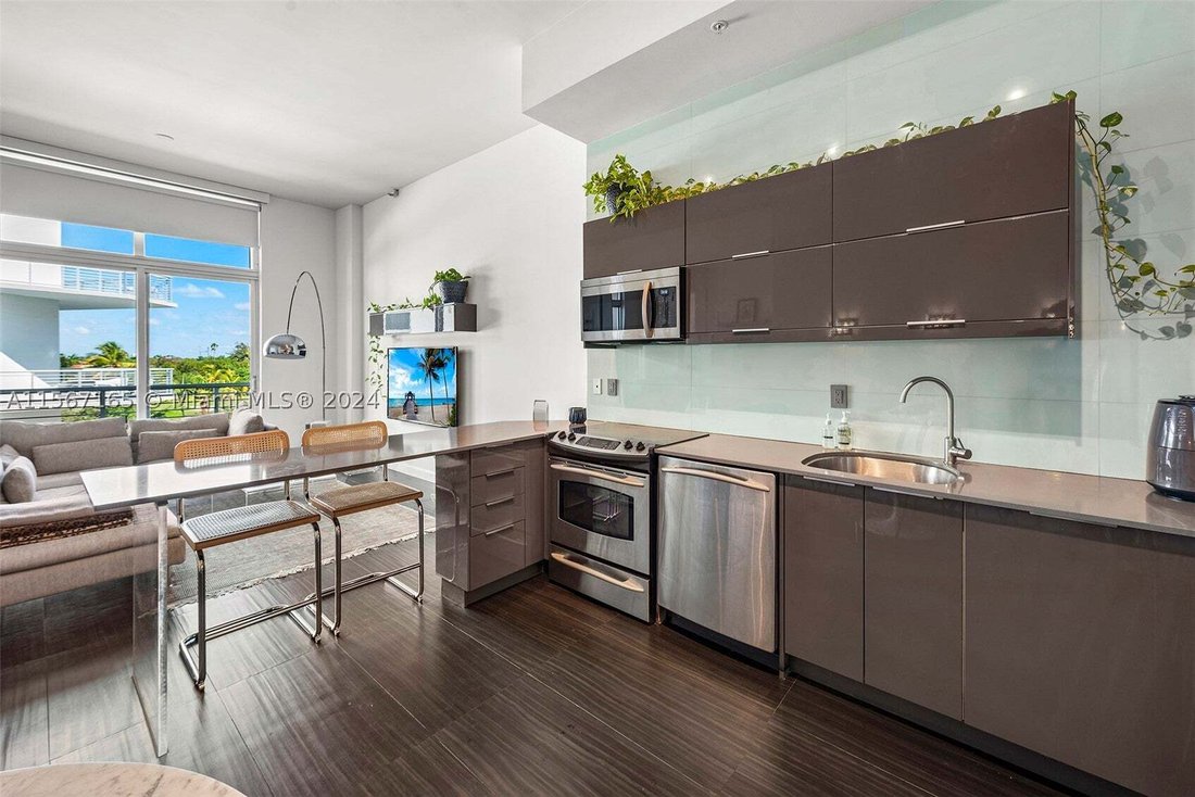 Condo in Miami Beach, Florida, United States 4 - 17204491