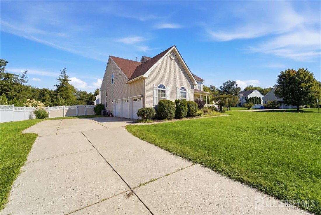 House in Franklin Township, New Jersey, United States 2 - 18850944