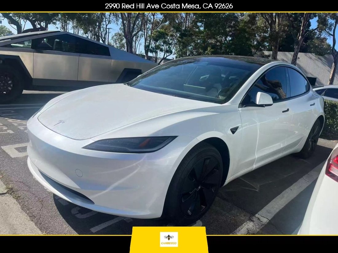 Sedan in Costa Mesa, CA, United States 1 - 18850680