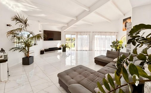 Villa en Juvignac, Occitania, Francia 1