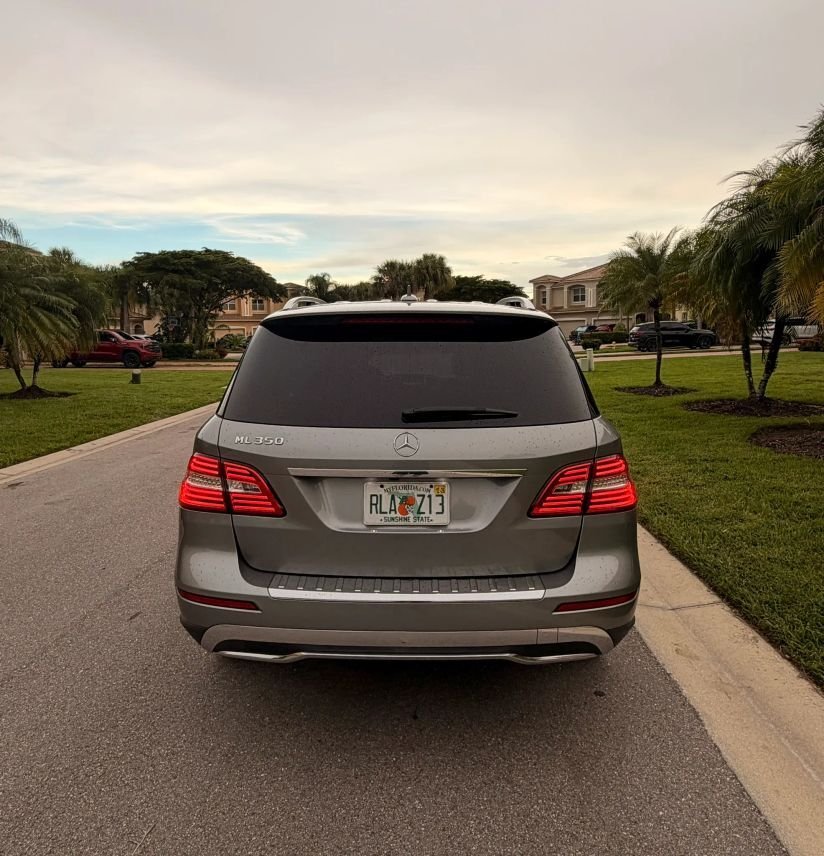 Suv in Fort Myers, FL, United States 4 - 18850799