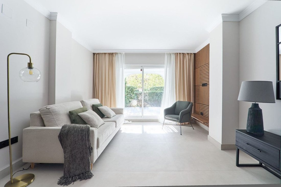Apartment in San Pedro de Alcantara, Andalusia, Spain 3 - 18855811